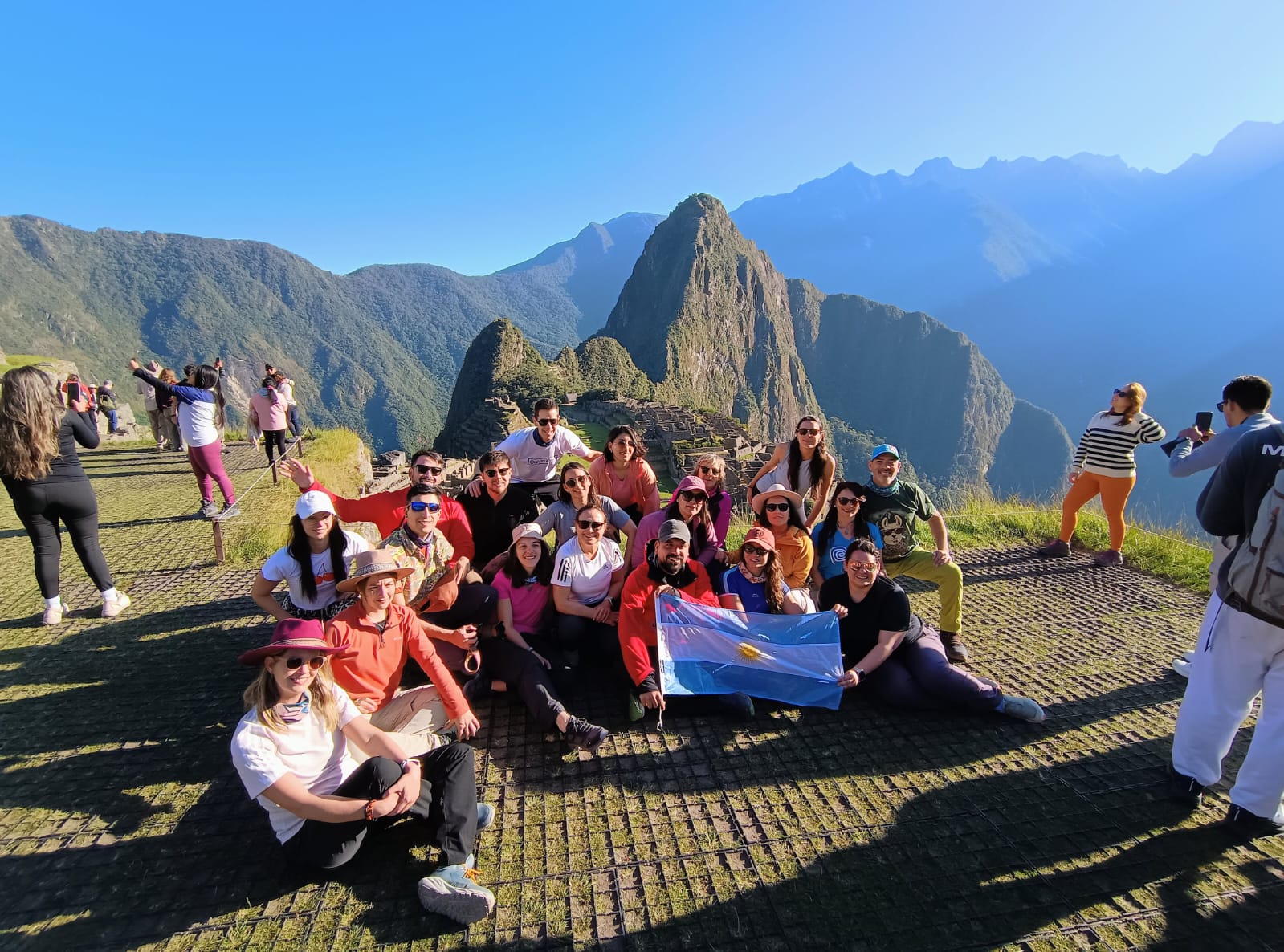 TOUR GUIDES ASSOCIATIONS